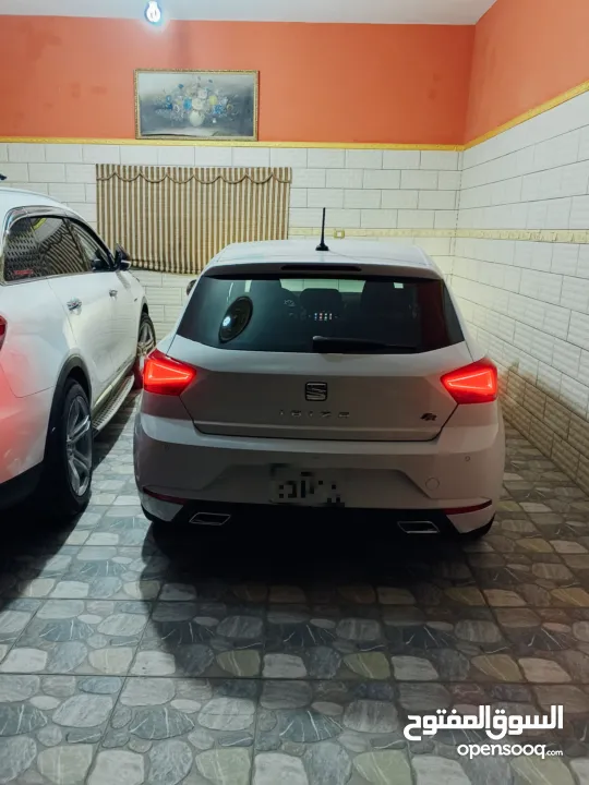 سيت ابيزا للبيع موديل 2022 SEAT lbizaFR بحالة الوكالة دهان شركة عداد قليل