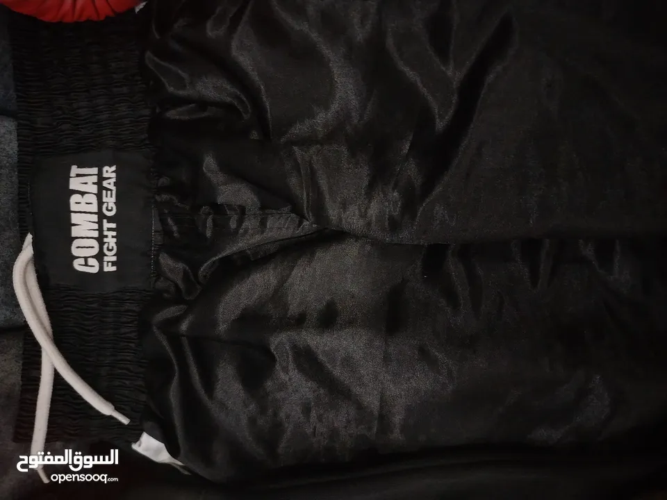 معدات Muay Thai Kickboxing الوصف مهم