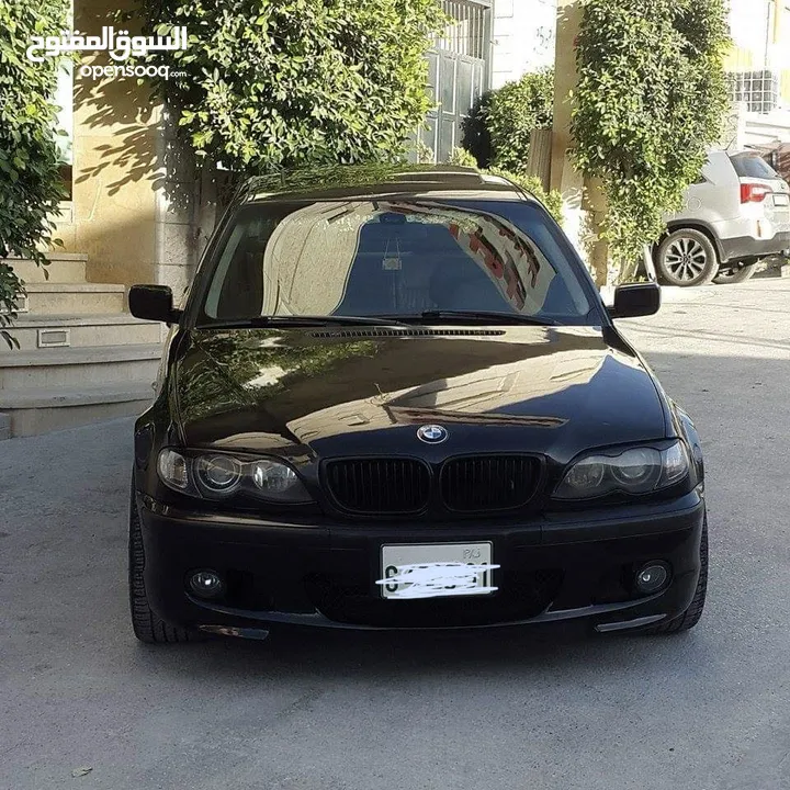 بي امً دبليو E46 هلالي