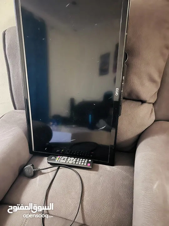 Damaged Orca TV