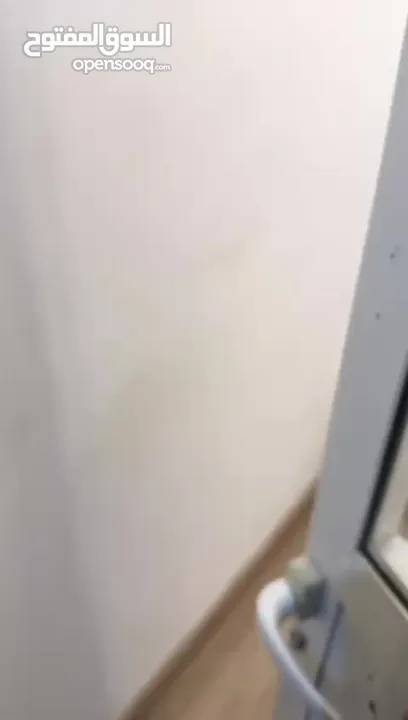 ورشة الهيكل في الصناعية 4 ورشة حديثة ومزينة باحسن انواع الديكورات مع ايدي عاملة جيدة للبيع