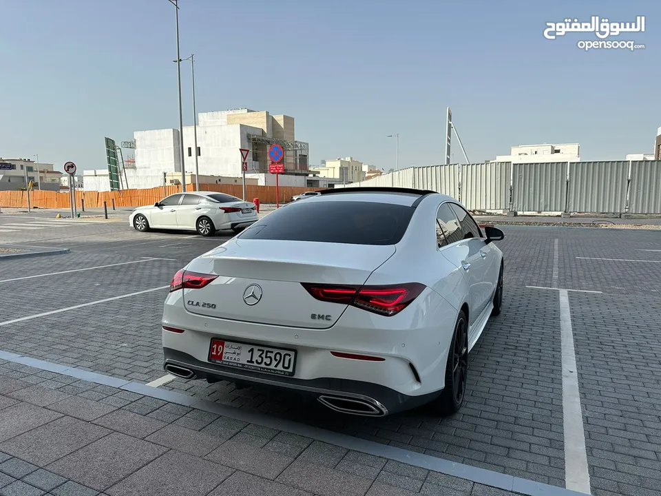 للبيع CLA 250 خليجي 2020 لون ابيض  بحالة الوكالة سقف بانوراما parking assistance