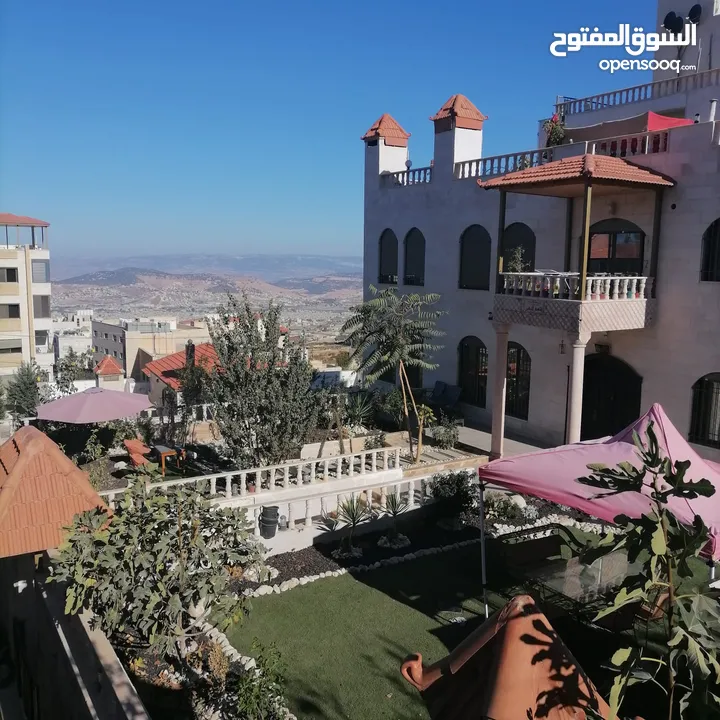 فيلا فاخرة مفروشه للايجار من المالك