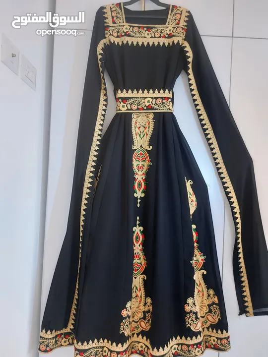 مطرزاتNAنا مطرزاتNAنا