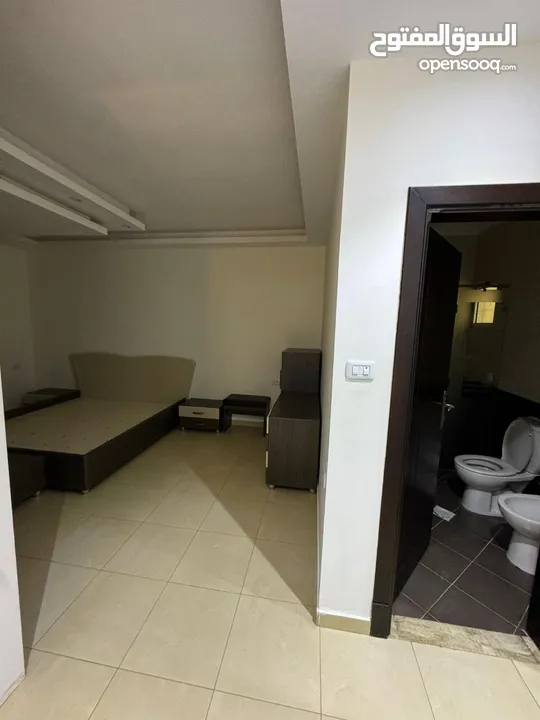 شقة غير مفروشة للإيجار ( Property 43230 )-174893935