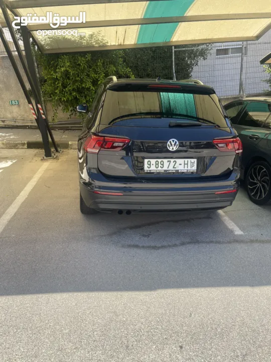 Vw tiguan fully loaded 2019 black edition 4*4