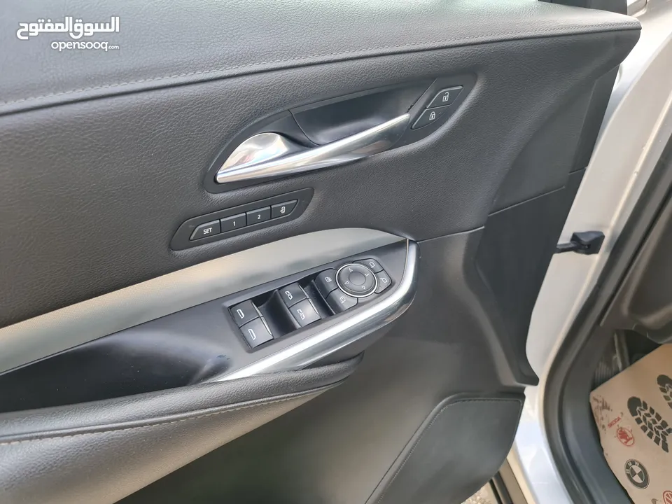 Cadillac XT4 SUV 2020