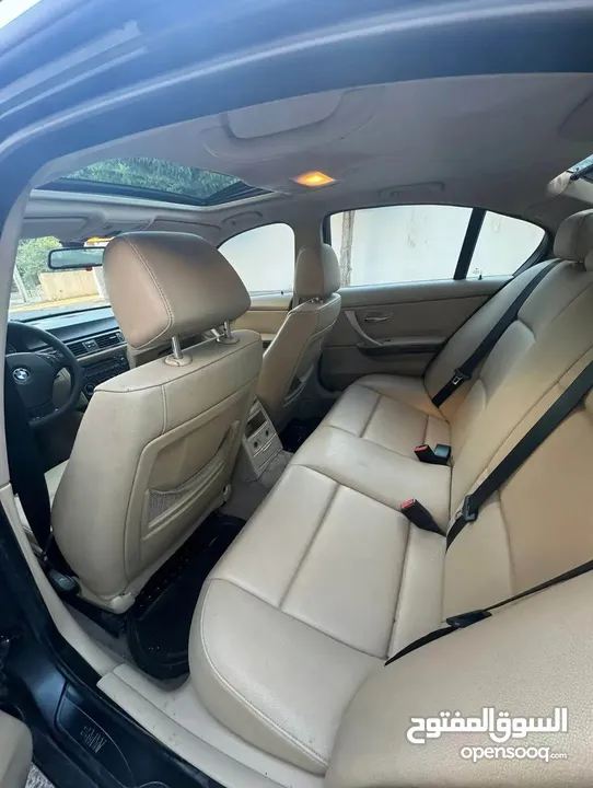 BMW 320i 2008