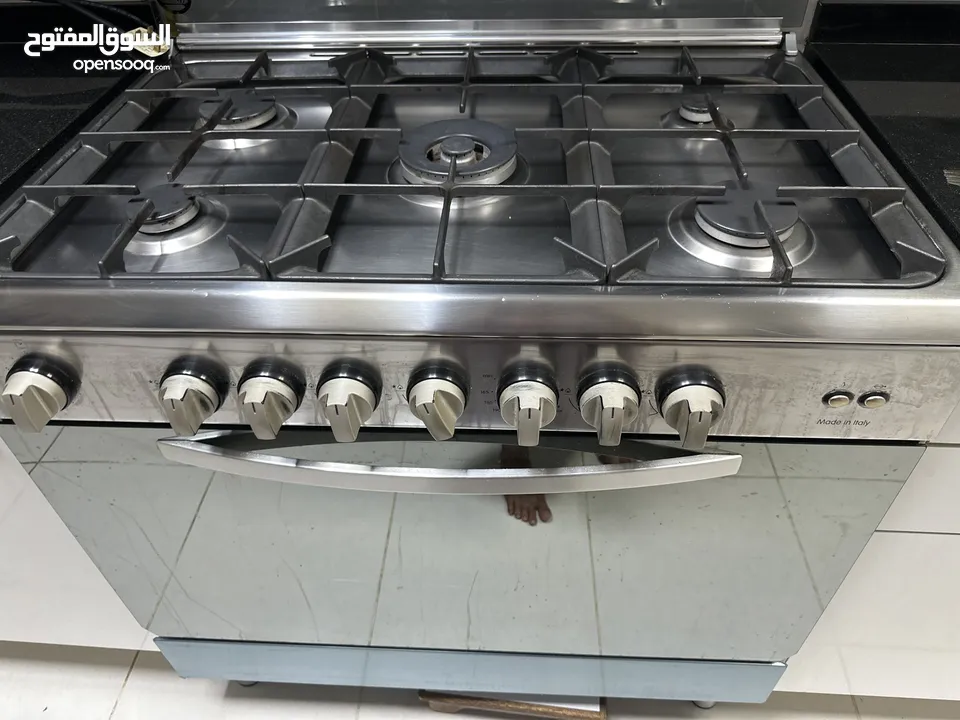 Indesit Gas Cooker with oven