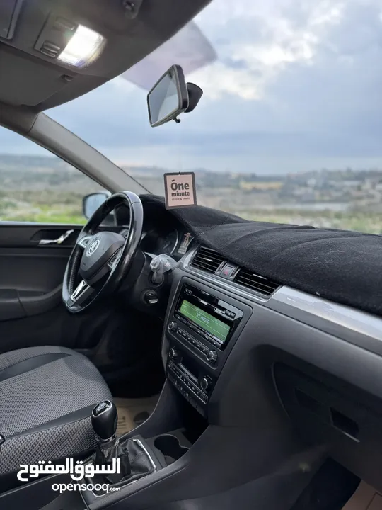 سكودا رابيد موديل 2015 ديزل اصل برايفت يد ثانية محرك 1600 جير عادي