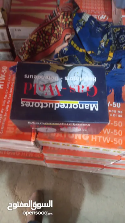 أدوات طبيه للبيع جديده غير  مستعملة و تمتلك جوده عاليه  يمكن توفيرها بكميات كبيرة حسب الطلب