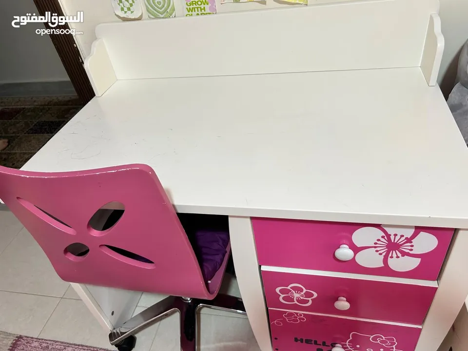 غرفة نوم اطفال هيلو كيتي خشب ممتاز  بسعرررررمغررررري