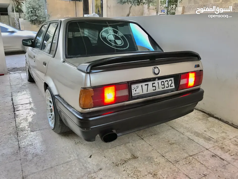 BMW E30 بوز نمر