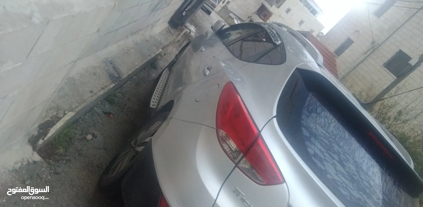 هونداي توسان ترخيص 13