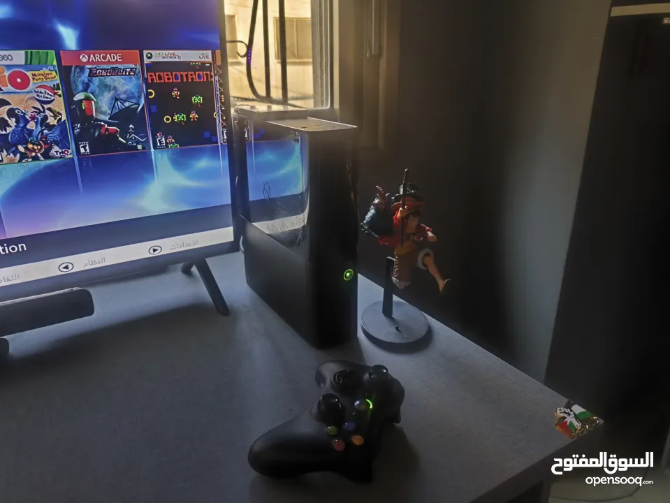 xbox360 مجدد مهكر مع ايد و250 لعبة من افضل الالعاب وكونيكت السعر 550 شيكل غير قابل للتنزيل