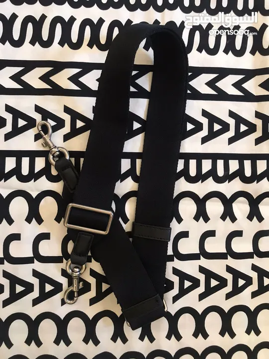 حقيبة توتي من ماركس جايكوبس أصليه جديده.Marc Jacobs Tote bag The Washed Monogram Crossbody