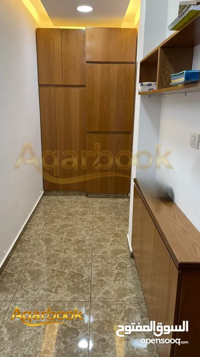 رووف مفروش للايجار في البيرة