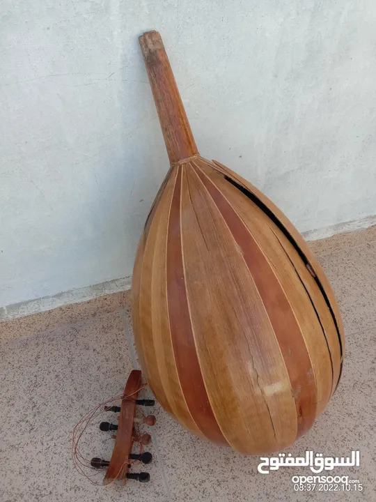 عود بحريني صنع بسنة 1980على حاله منذ عام 2002