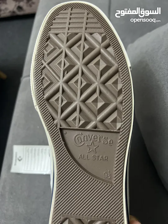 كونفرس تشاك 70 أصلي – جديد للبيع Converse Chuck 70 High اللون: أبيض المقاسات المتوفرة: 43 و 39