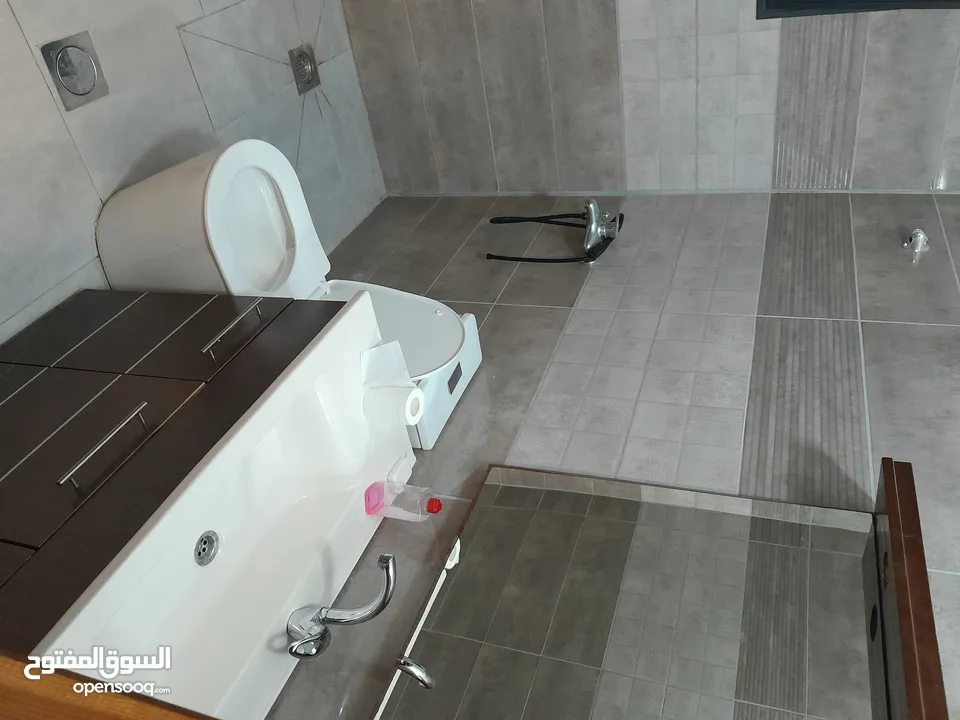 شقه للبيع كاش أو تقسيط تشطيب سوبر تولكس تسليم فوري