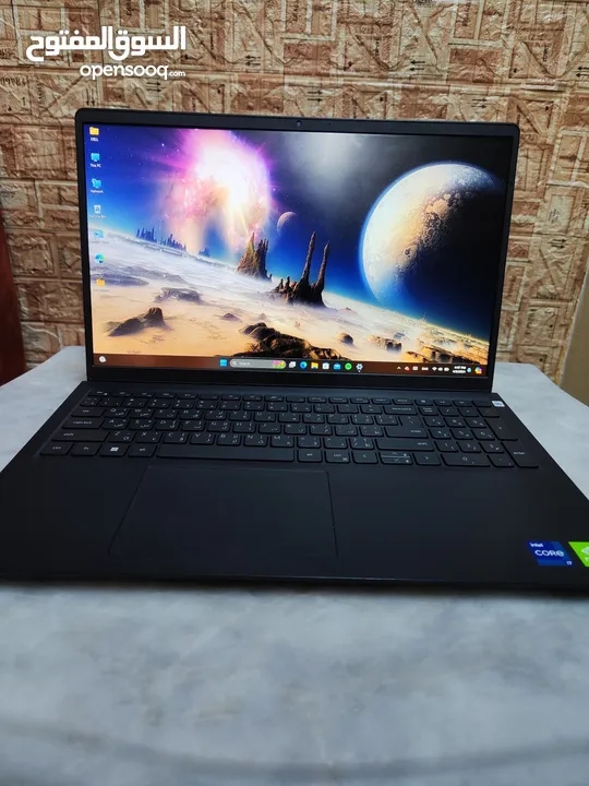 Dell Vostro 3520 استعمال بسيط جداً شبه جديد