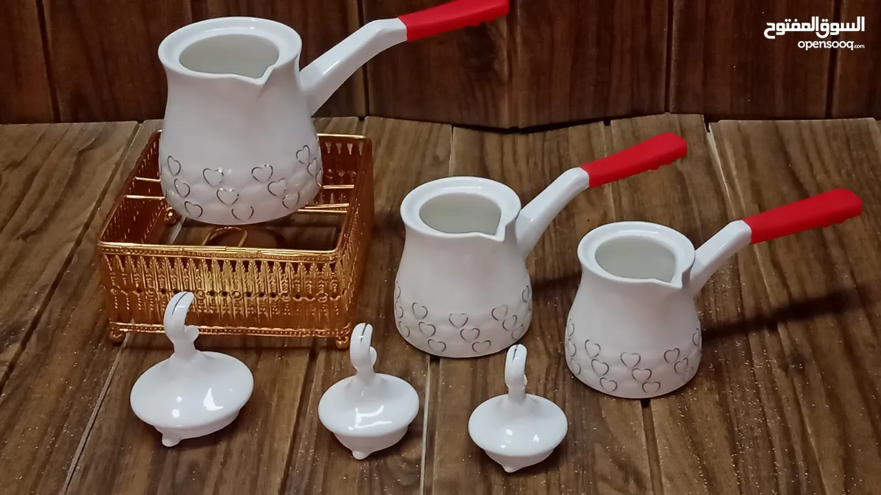 أطقم سفرة بورسلان ماركات عالمية .جديد. الوان متعددة وراقية