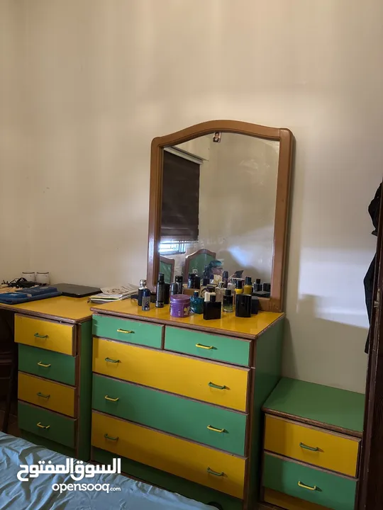 للبيع طقم أثاث منزل متكامل بحالة ممتازة جداً