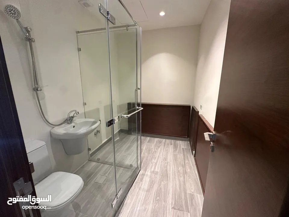 شقة غير مفروشة للايجار في الدوار الرابع ( Property 38214 )-175064072
