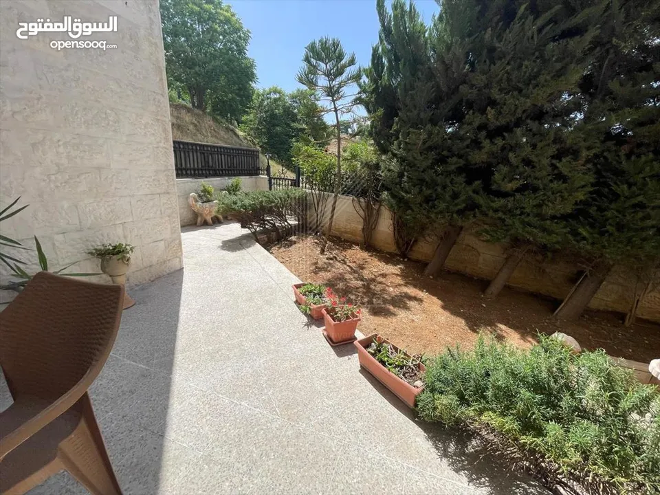 شقة فاخرة للبيع في عبدون