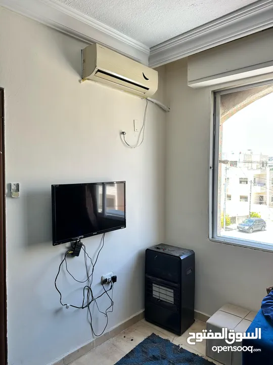 استديو مفروش للإيجار في الحبيهه بالقرب من البوابه الشمالية للجامعه الأردنية - من المالك مباشرة
