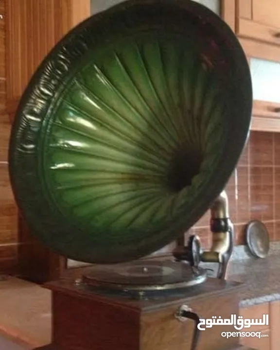 قرموفون أصلي انتيك نادرة GRAMOPHONE ORIGINAL