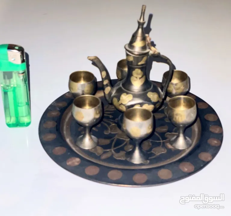 مزهريات وكاسات المدينة المنورة ايام الزمن الجميل. الاسعار والتفاصيل في الوصف.