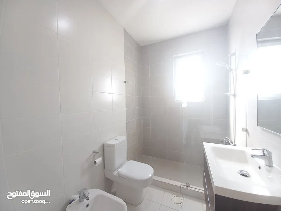 شقة للبيع في عبدون  ( Property ID : 31712 )