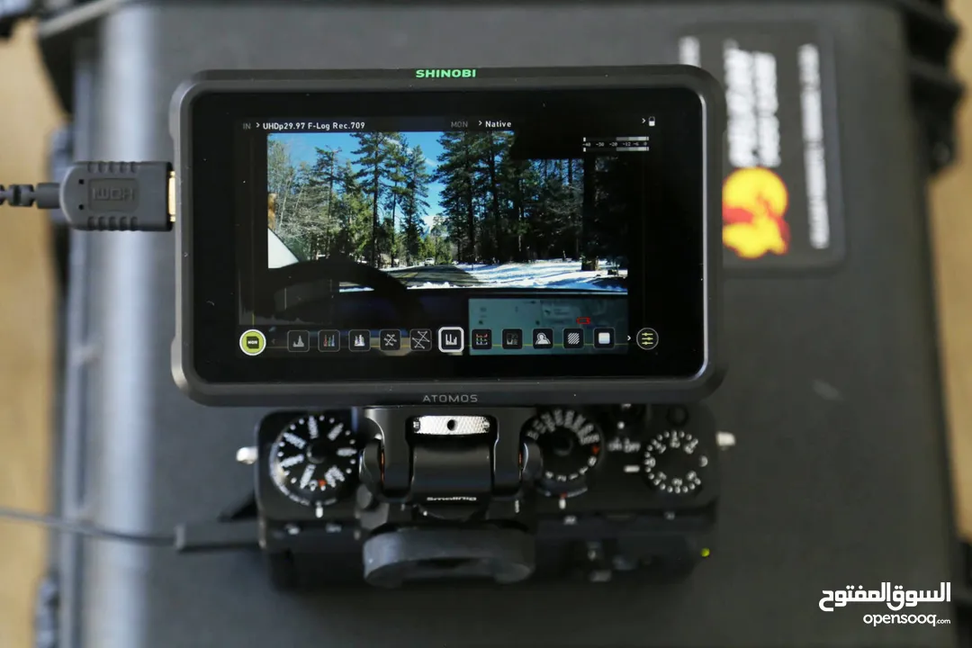 شاشة لكاميرا التصوير الاحترافيه شركة Atomos