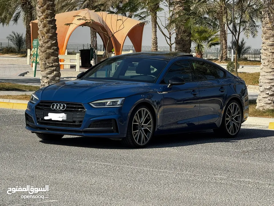 Audi A5 / 2019 (Blue)