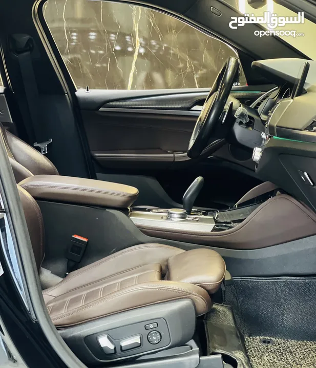 BMW X4 M/// FULL++ D20 X DRIVE 2020