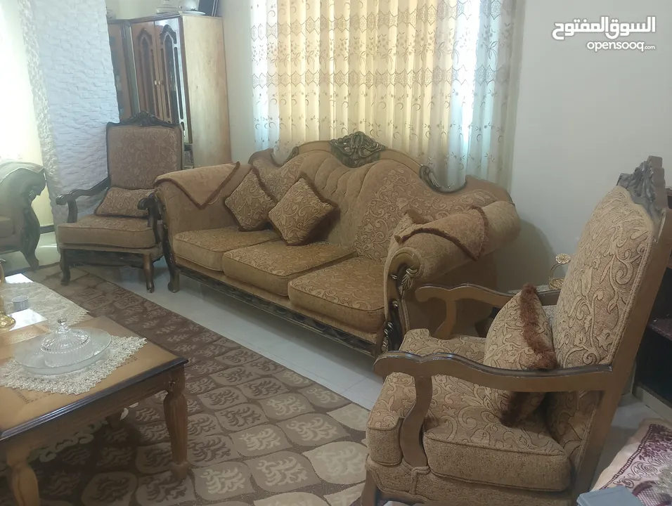 غرفة كنب ضيوف