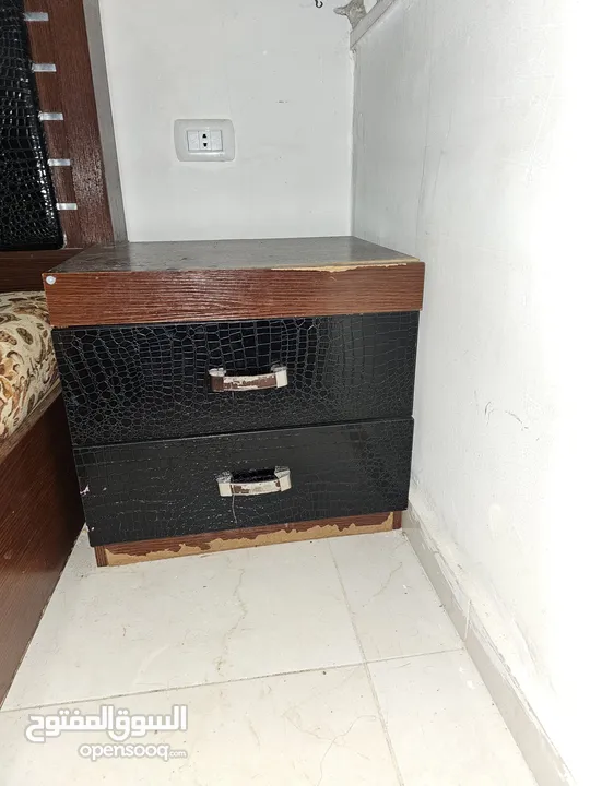 غرفة نوم شبابيه بحاله جيده