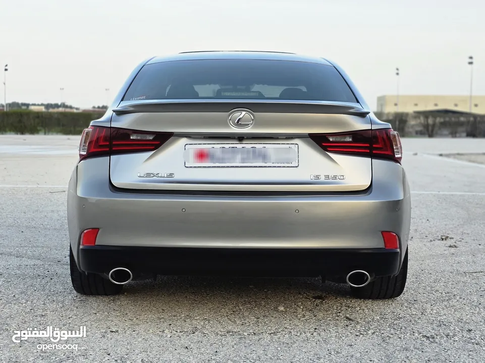 2016 Lexus ISF 350 Bahraini agent