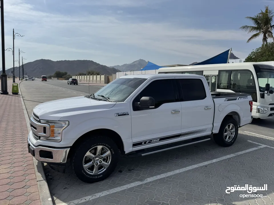 Ford f150 2018 ,very clean.Rare wheels drive