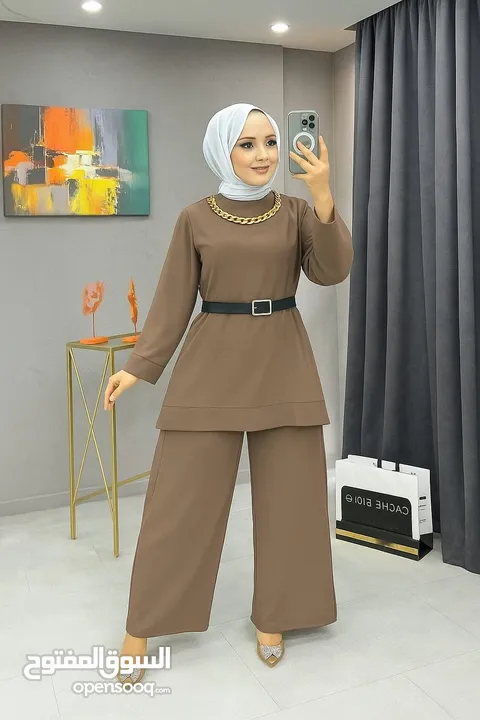 طقم ستاتي مع حزام و سنسال  السعر.... 8 دنانير وزن 50 لل 85  سي واي