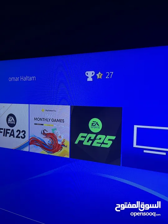 PlayStation 4 عادي