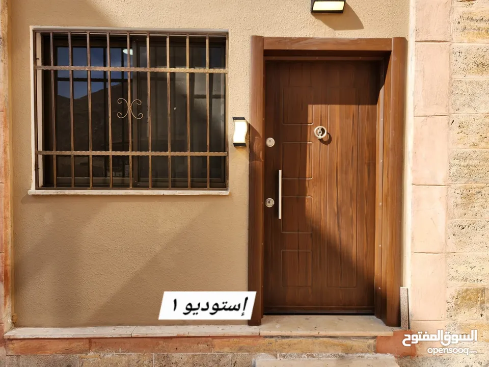 شقة استثمارية فاخرة للبيع (طابق ارضي)