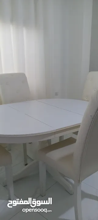 طاولة سفره ايكيا اربع مقاعد