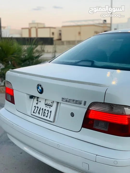 للبيع BMW525i