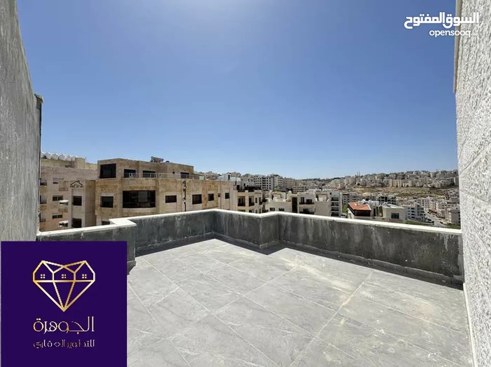 طابق اخير مع روف دوبلكس فاخر لم يسكن لقطه وبسعر مغري جدا عرض خاص ع اخر شقة أرقى مناطق جبيهة ام زويتن