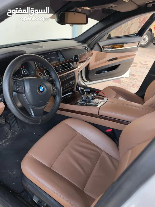 BMW 730LI بي ام دبليو