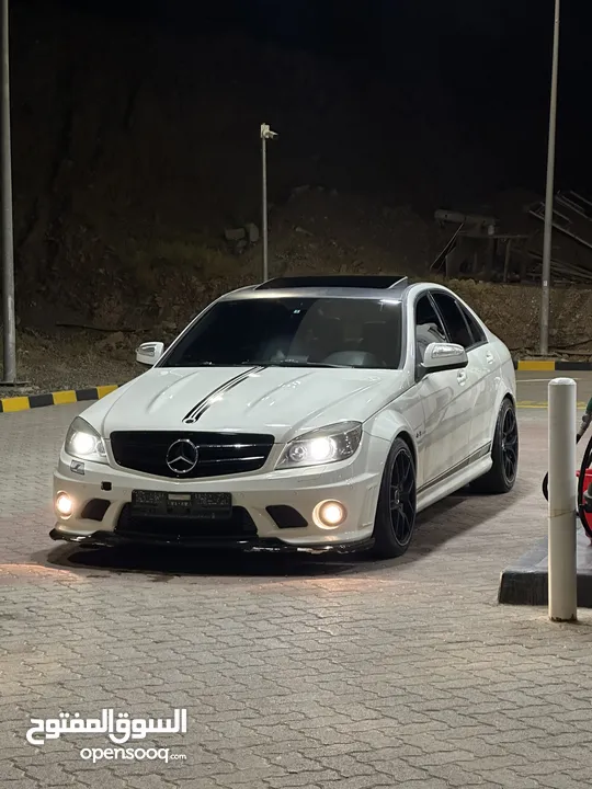 مرسيدس C63 اصل للبيع او البدل بما يناسب