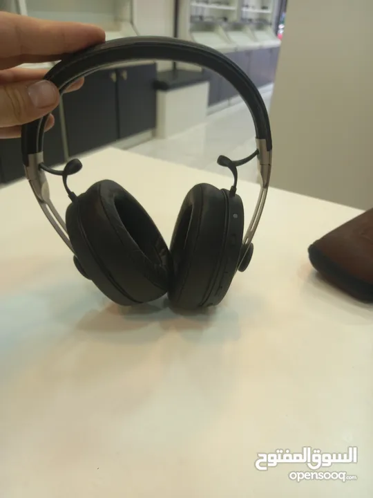 سماعة sennheiser momentum