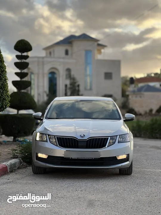 سكودا اوكتافيا 2018